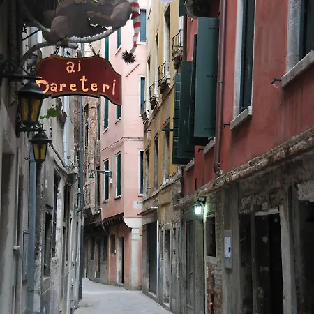 Locanda Bareteri 3*