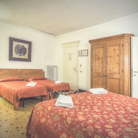 Отель Locanda Bareteri