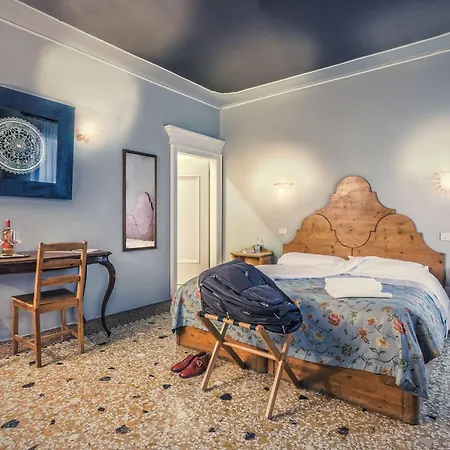 Hotel Locanda Bareteri Venice